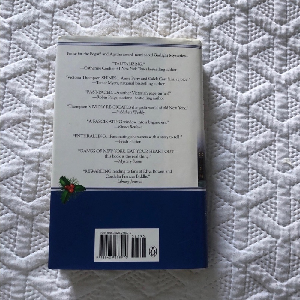 'Murder on St. Nicholas Avenue' Hardcover Victoria Thompson First Edition Print - Picture 2 of 4